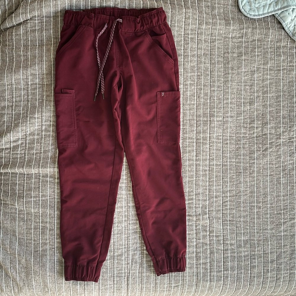 JAANUU Women’s mesh enhanced Scrub Jogger